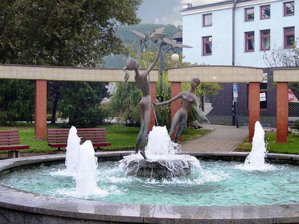 Hotel Slovan Zilina Exterior photo