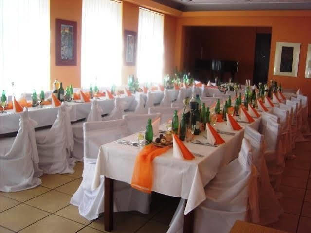Hotel Slovan Zilina Exterior photo